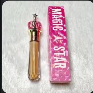 Jeffree ⭐️ C19 Concealer